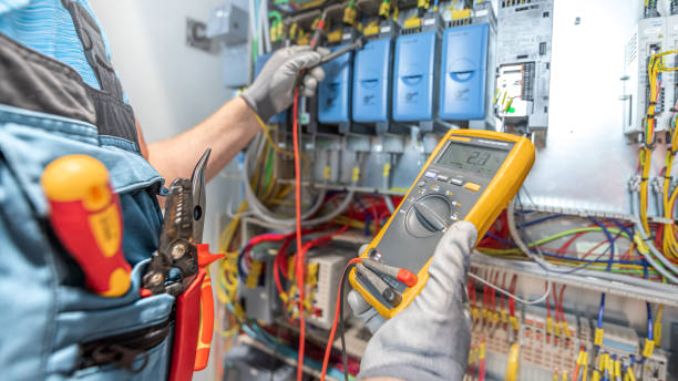 Professional Electrician in FL